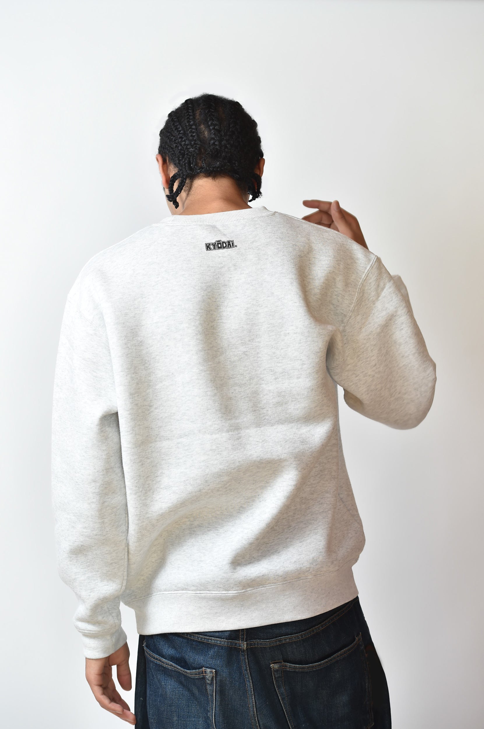 BROTHERS アパレル male model back